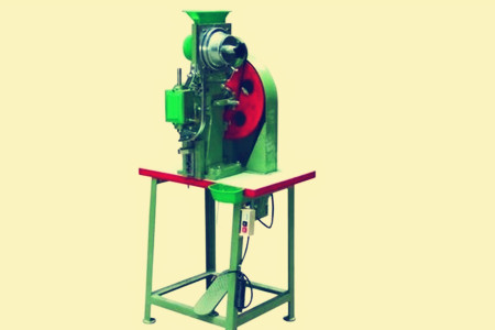 自動鉚釘機鉚接點容易撕裂怎么辦？方法很簡單！